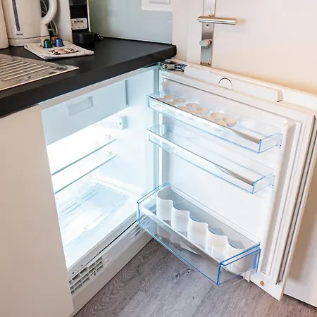 Urban Oasis With Queen Bed And View Be-13 *