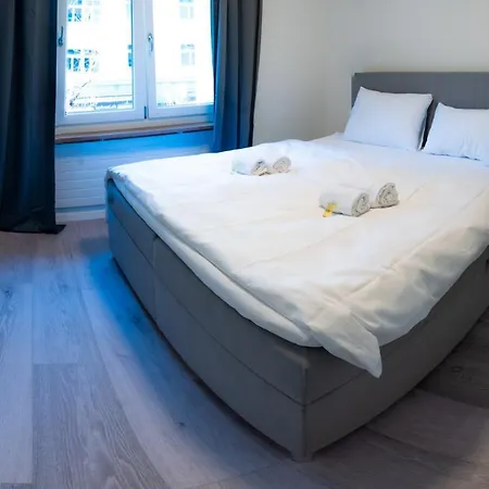 Urban Oasis With Queen Bed And View Be-13 Apartamento